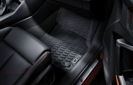 Коврики в салон Audi Q3 (F3) резиновые передние