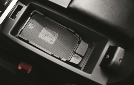 Универсальный держатель телефона Audi plus