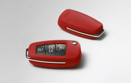 Футляр кожаный для ключа Audi цвет crimson red