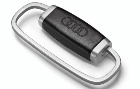 Брелок для ключей Audi карабин