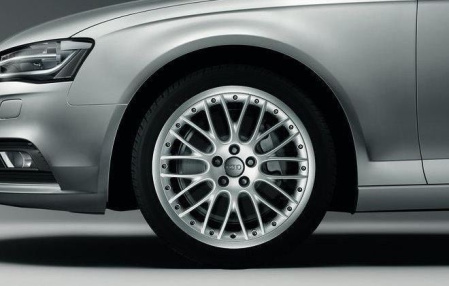 Диск литой R19 VAG дизайн Audi exclusive двухсоставный 20 спиц для Audi A4 (8K/B8)
