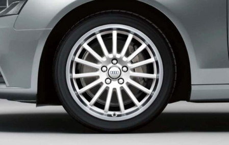 Диск литой R19 VAG дизайн 15 спиц глянцевый глубокий обод белый "Ibis" для Audi A5 (8T)