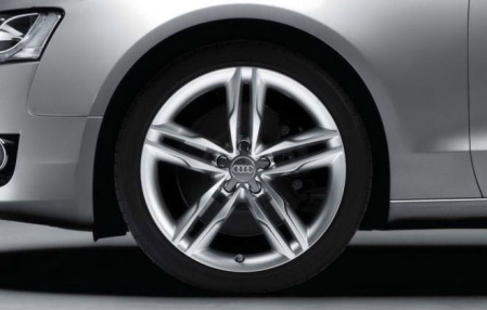 Диск литой R19 VAG дизайн S-Line звезда 5 параллельных спиц для Audi A5/S5 (8T)