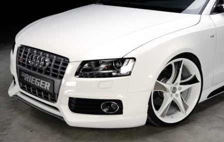 Накладка на бампер передний Audi S5 Coupe (8T) 2008-2011, S5 Sportback (8T) 2009-2011