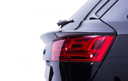 Накладка на крышку багажника Audi Q7 (4M)